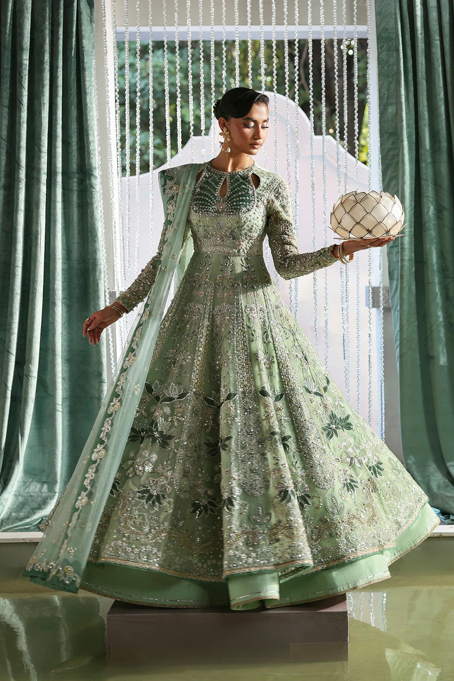 Soraya- Lirien (unstitched)